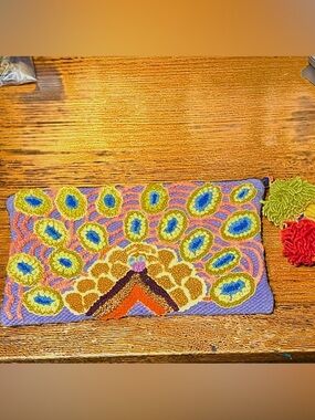 CUTE Hilo’s & colores Peru handmade Embroidered Clutch purse bag